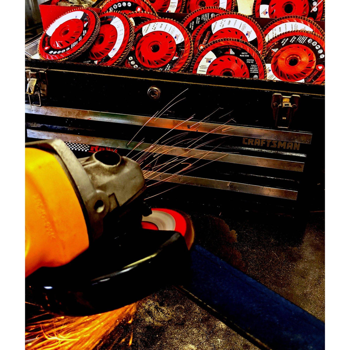 EdgeCore Ceramic High Density 4 1/2 x 5/8-11 T29 Flap Discs - Red Label Abrasives